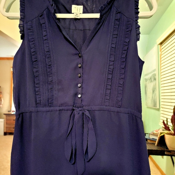 Classy Navy Blue Midi- XS - Picture 8 of 11